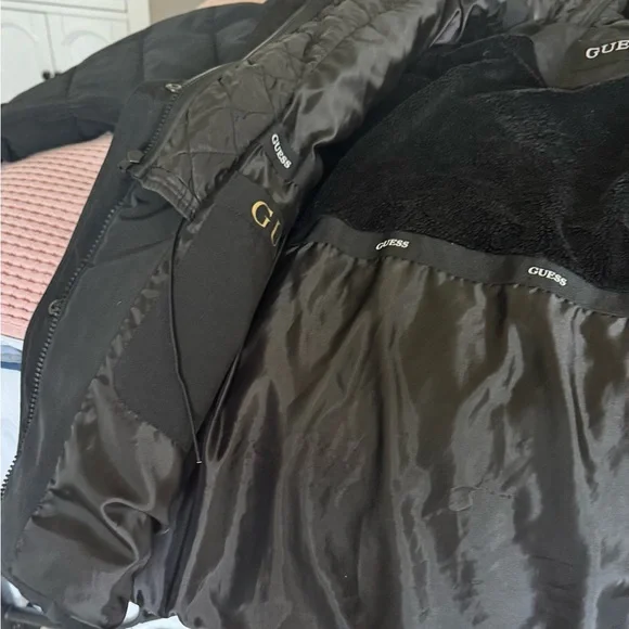 Guess, Nicely used twice only Black Puffer Jacket/Hood and Weather-Resistant. - Picture 15 of 16
